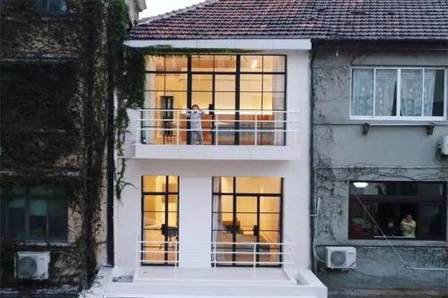 冷宫爆改大别墅,华丽变身的大别墅传奇